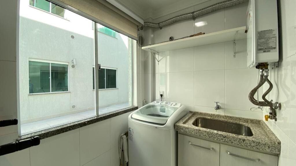 Solar Das Ilhas - Aconchegante Apartamento Na Linda Praia De 4 Ilhas Bombinhas Exteriör bild