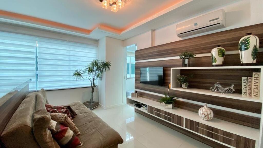 Solar Das Ilhas - Aconchegante Apartamento Na Linda Praia De 4 Ilhas Bombinhas Exteriör bild