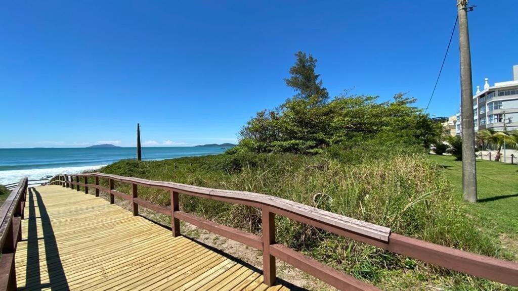Solar Das Ilhas - Aconchegante Apartamento Na Linda Praia De 4 Ilhas Bombinhas Exteriör bild